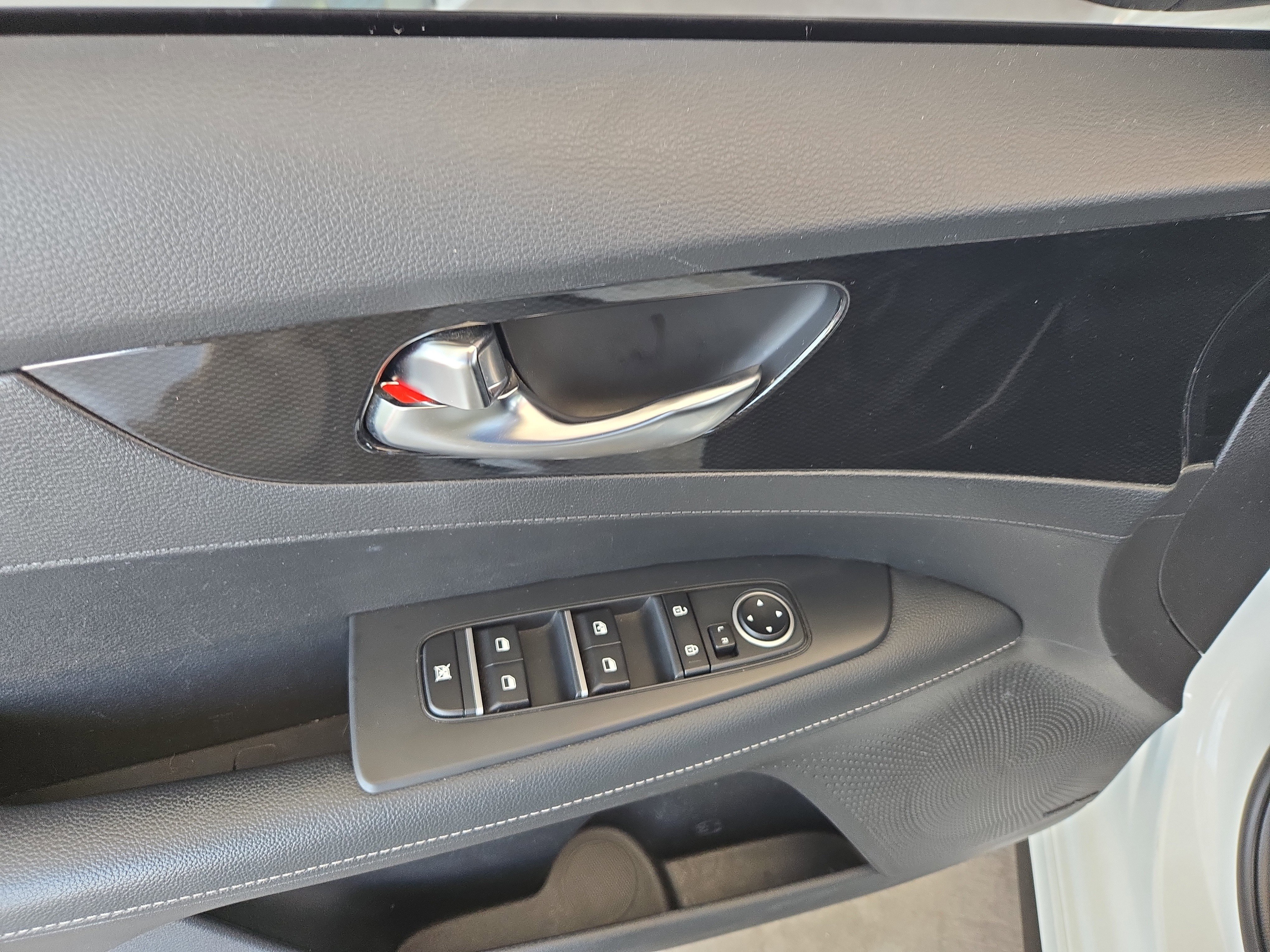 Used 2021 Kia Forte GT-Line w/ GT-Line Premium Package image 11