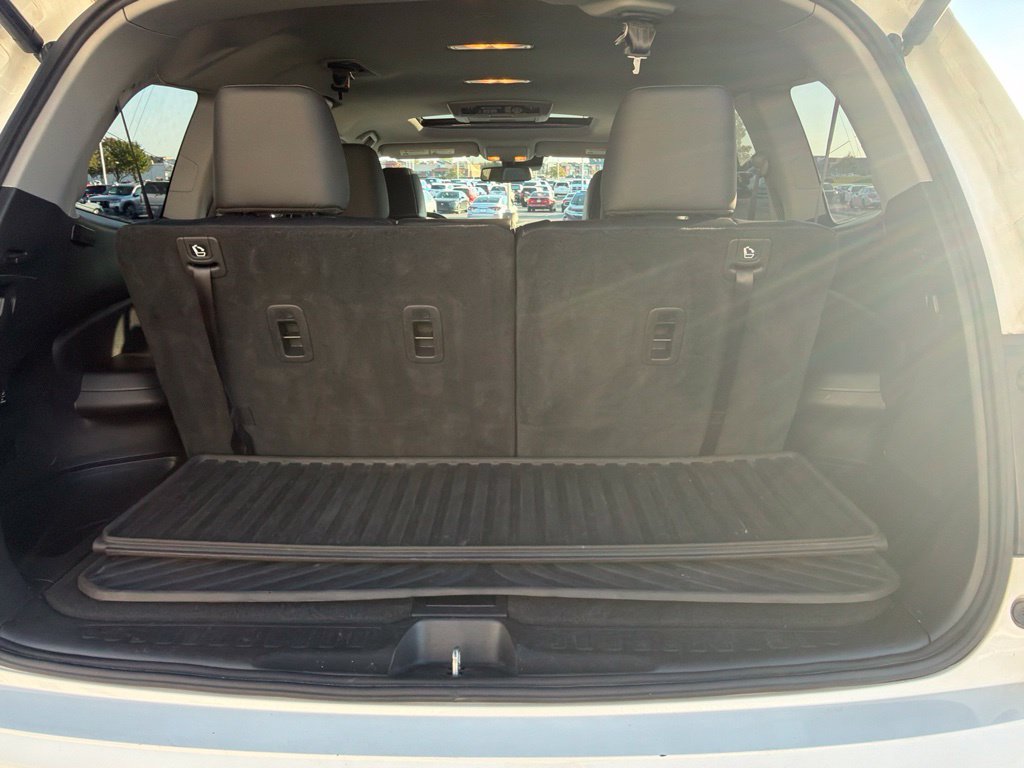 Used 2017 Honda Pilot Touring image 32