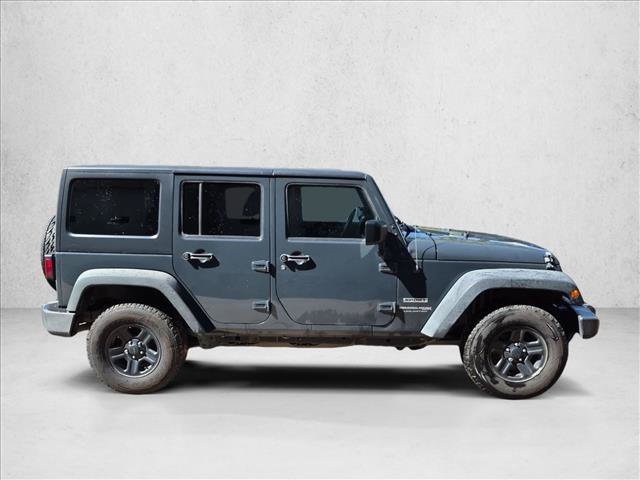 Used 2018 Jeep Wrangler Unlimited Sport w/ Connectivity Group AWD/4WD image 4
