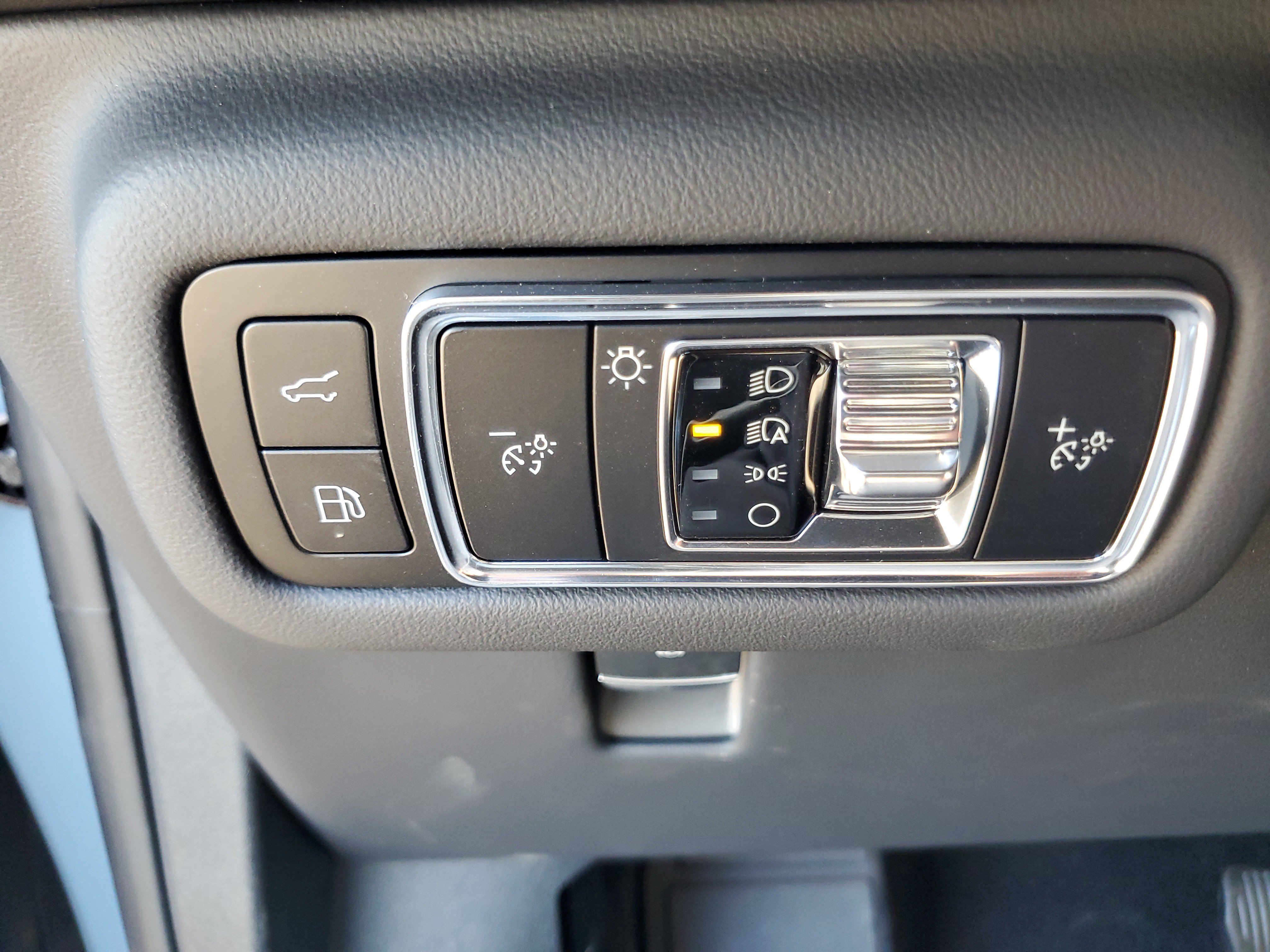 New 2026 Lincoln Nautilus Reserve w/ Jet Appearance Package AWD/4WD image 14