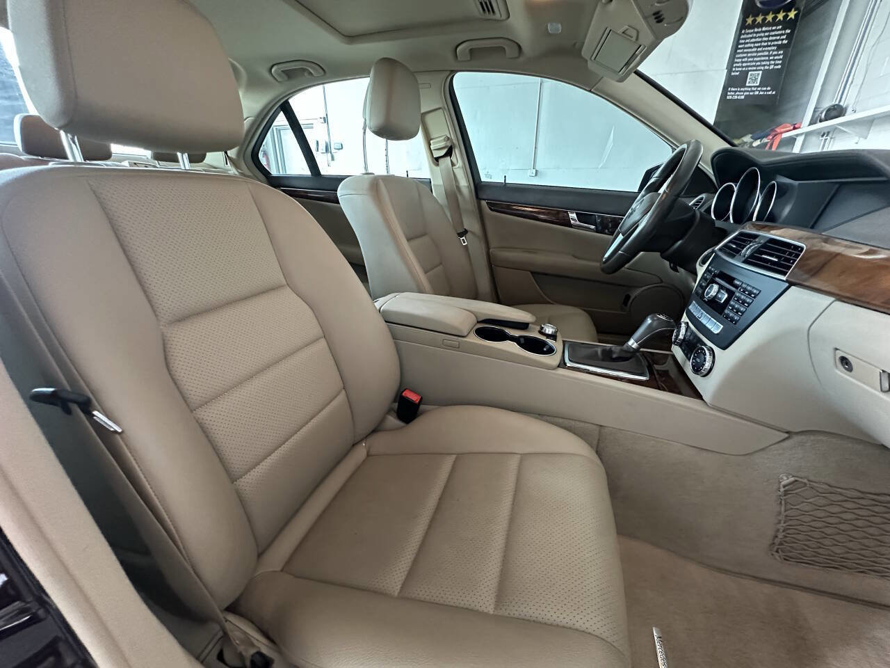 Used 2012 Mercedes-Benz C 250 C 250 Sport 4dr Sedan image 27