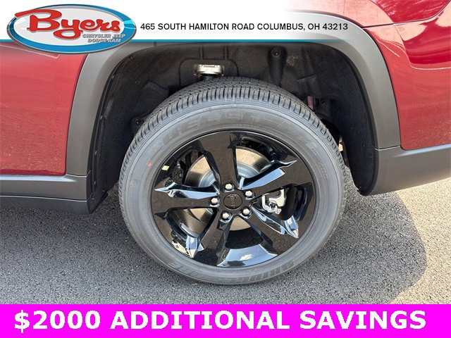 New 2025 Jeep Grand Cherokee L Altitude image 6