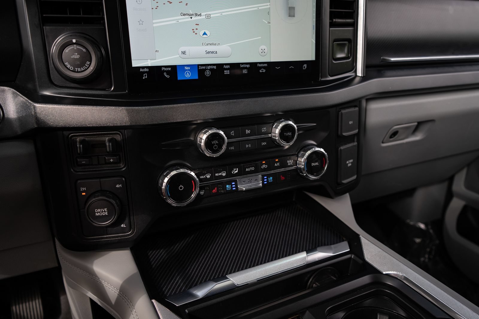 Used 2024 Ford F450 Limited AWD/4WD image 52
