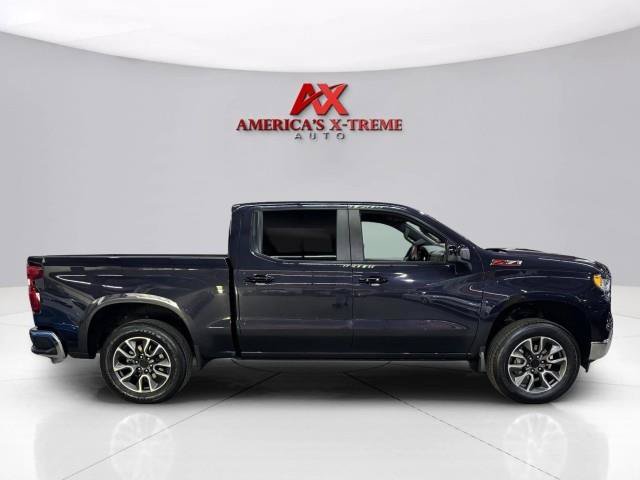 Used 2024 Chevrolet Silverado 1500 LT AWD/4WD image 8