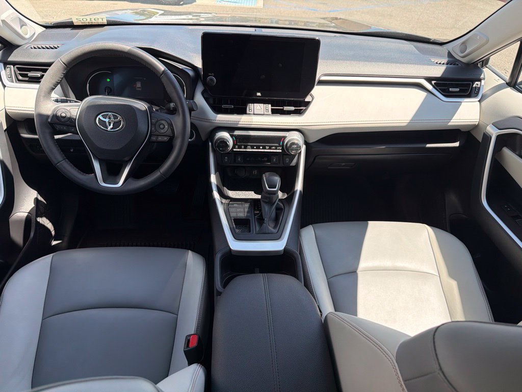 Used 2023 Toyota RAV4 XLE Premium AWD/4WD image 11
