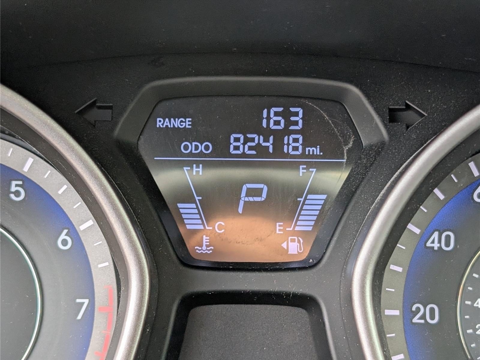 Used 2012 Hyundai Elantra Limited w/ Technology Pkg 5 FWD image 25