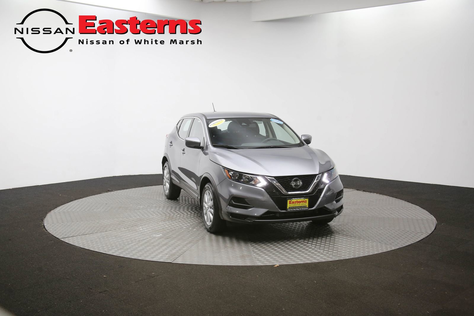 Used 2022 Nissan Rogue Sport S image 96