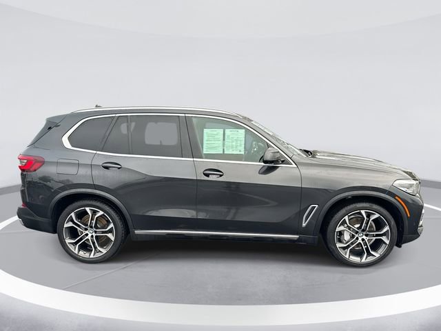 Used 2023 BMW X5 sDrive40i w/ Parking Assistance Package image 4