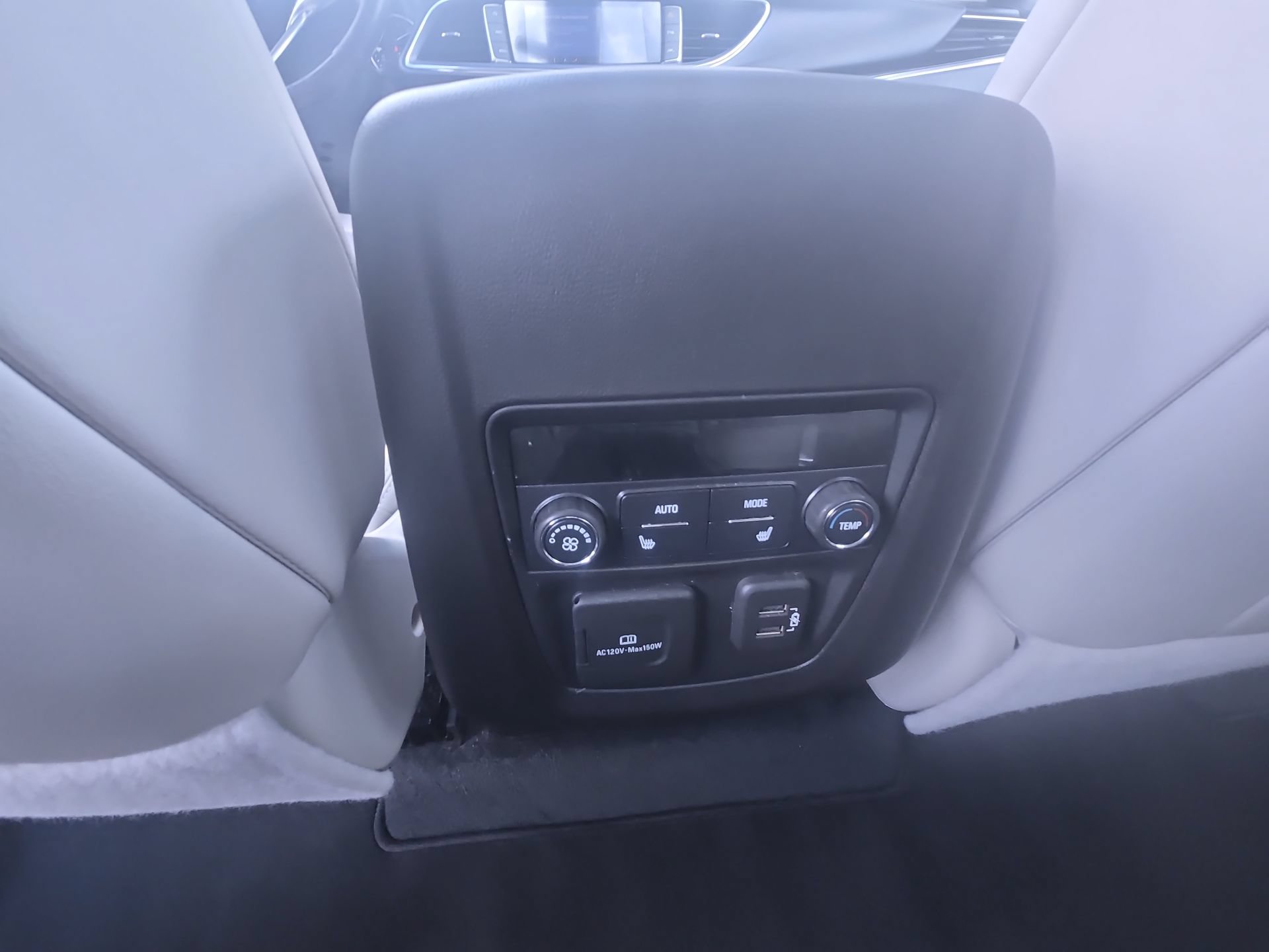 Certified 2022 Buick Enclave Premium w/ Experience Buick Package AWD/4WD image 22