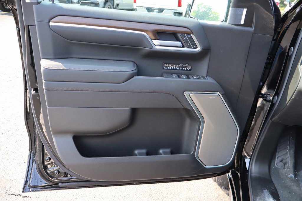 New 2025 Chevrolet Silverado 1500 High Country w/ High Country Premium Package image 3