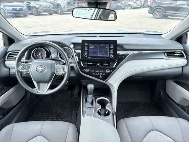 Used 2022 Toyota Camry LE FWD image 16