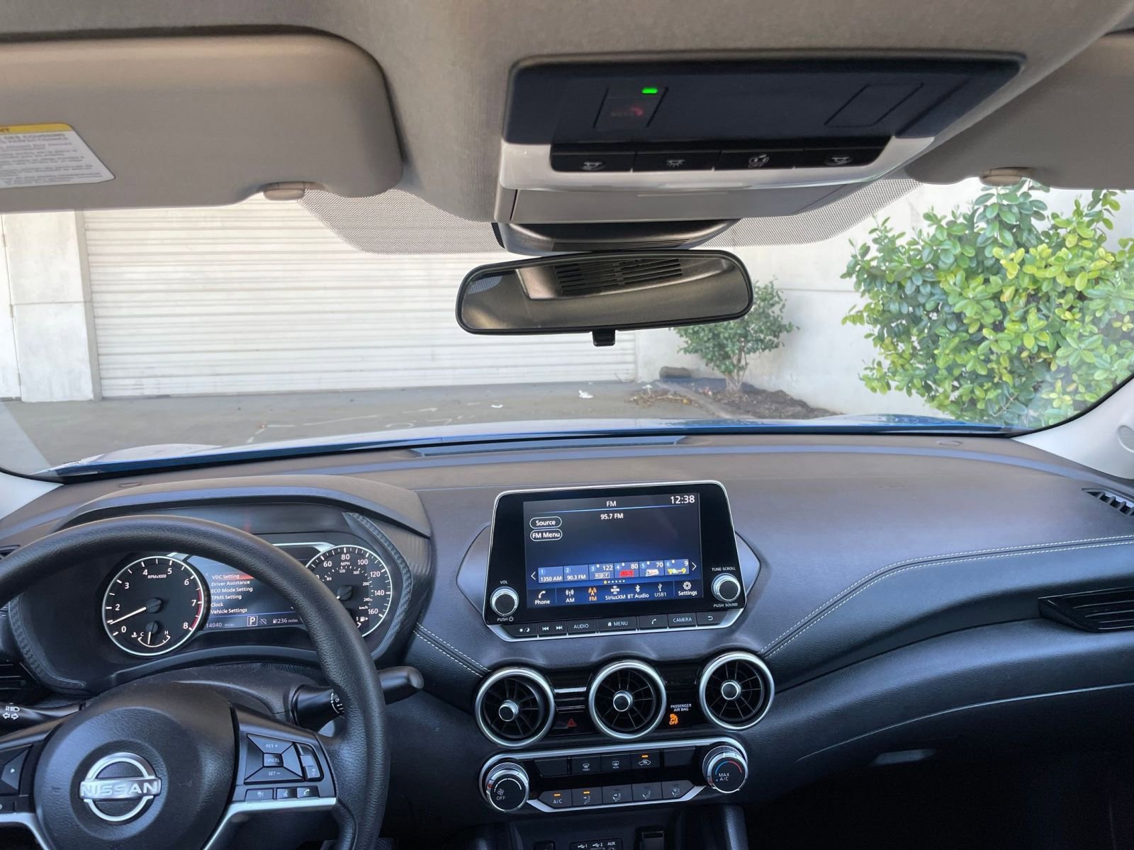 Used 2025 Nissan Sentra SV image 33