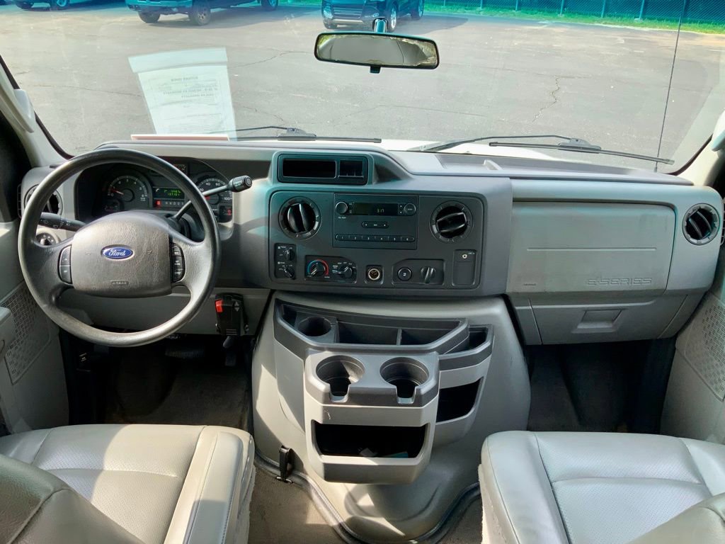 Used 2012 Ford E-350 and Econoline 350 XL w/ PWR Windows & Locks Group RWD image 16