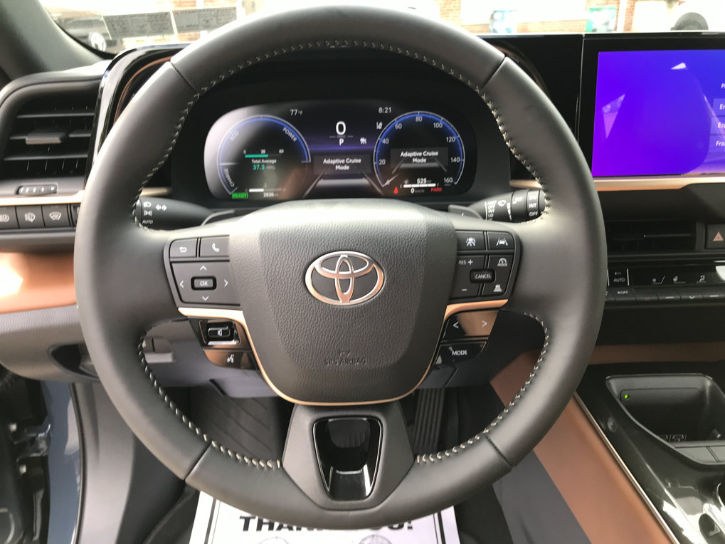 Certified 2026 Toyota Crown Signia AWD/4WD image 17