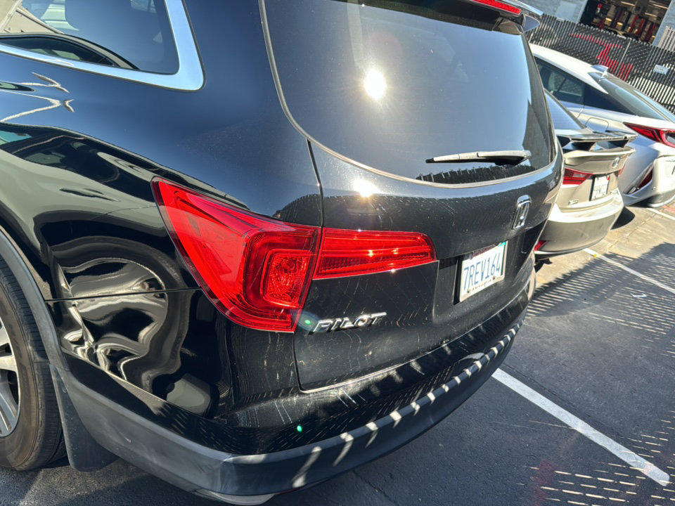 Used 2016 Honda Pilot EX-L image 10