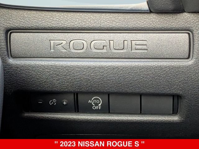 Used 2023 Nissan Rogue S AWD/4WD image 18