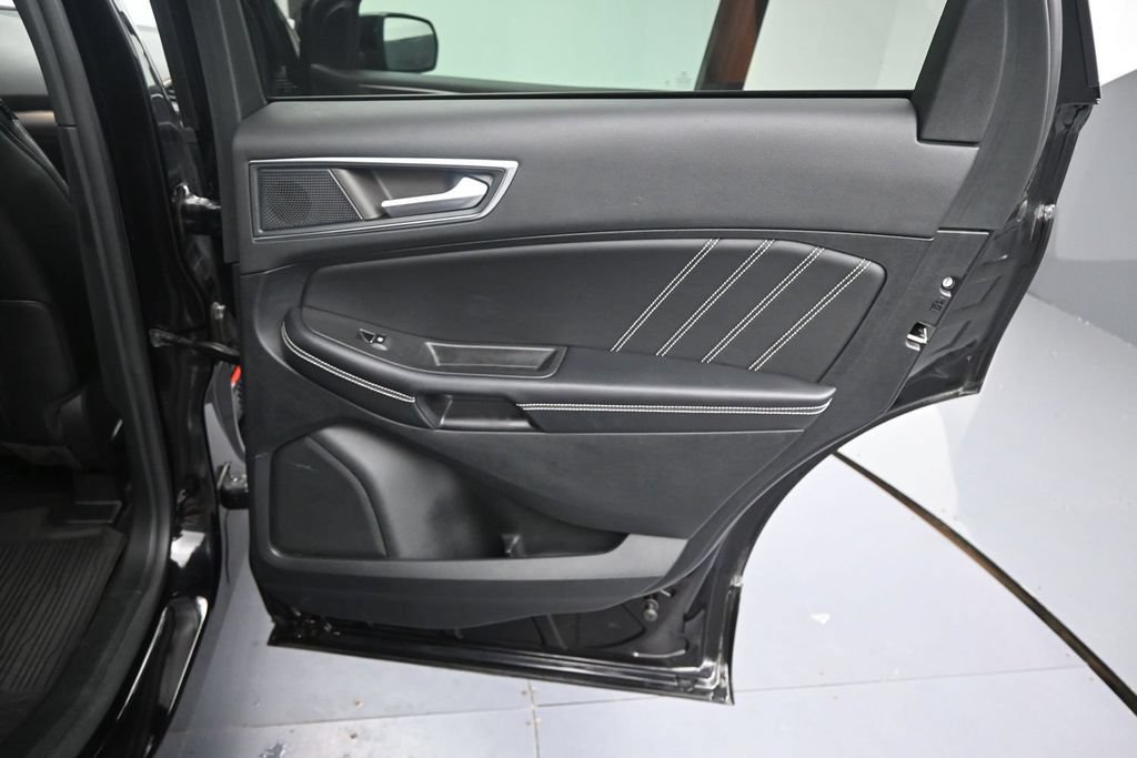 Used 2023 Ford Edge ST AWD/4WD image 19