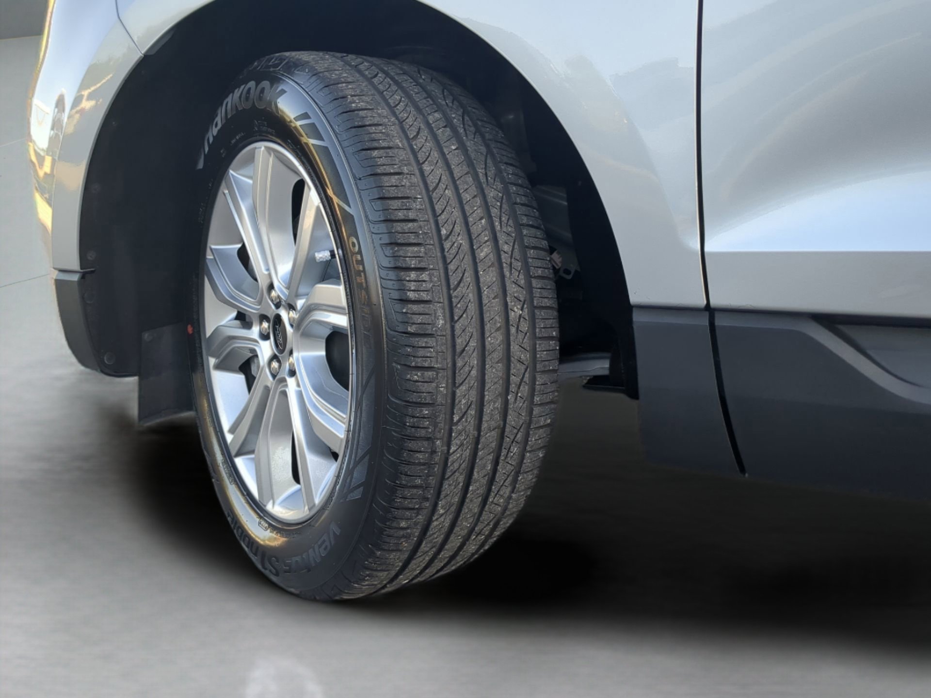 Certified 2023 Ford Edge Titanium image 72