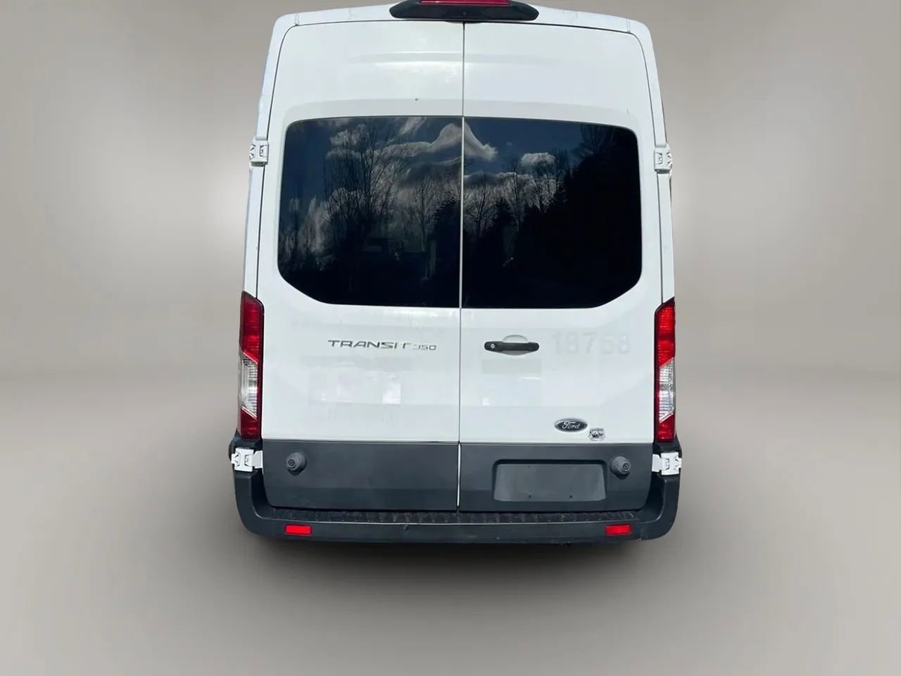 Used 2019 Ford Transit 350 XL RWD image 8