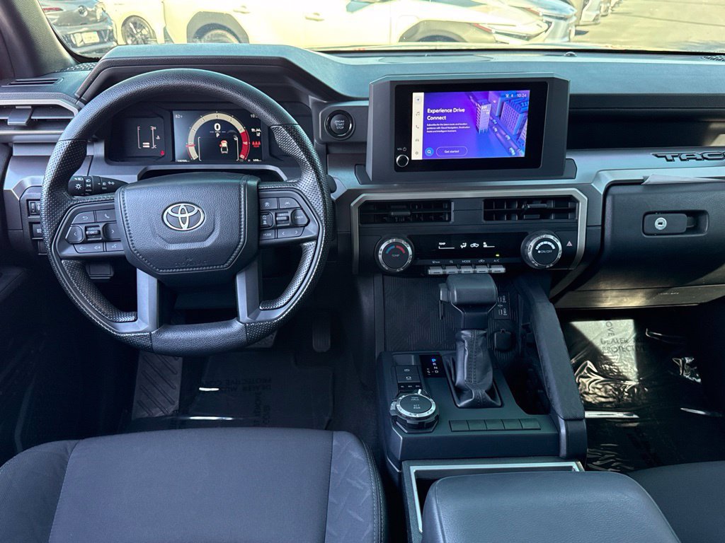 Certified 2025 Toyota Tacoma SR5 AWD/4WD image 29
