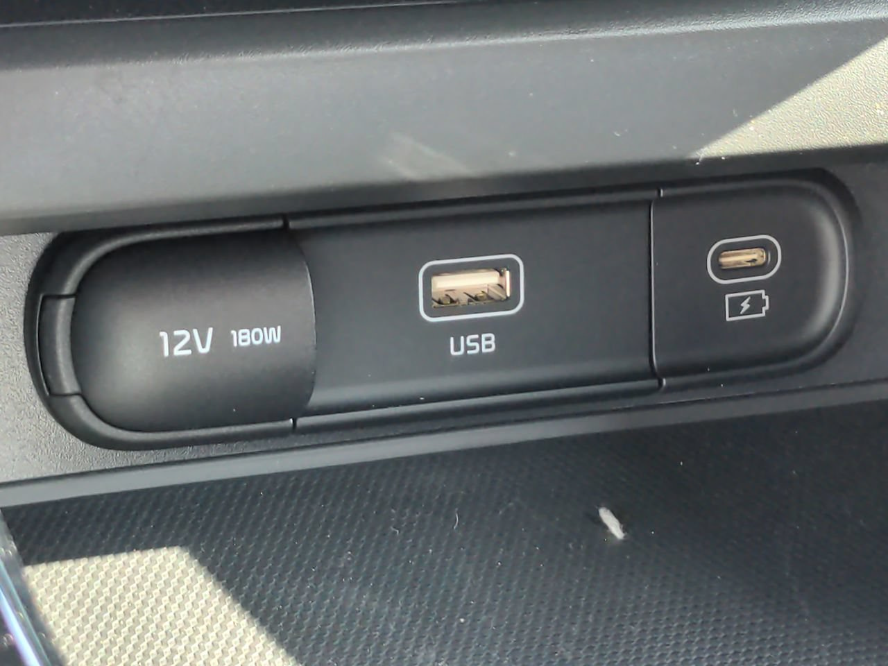 Certified 2023 Kia Soul EX FWD image 22