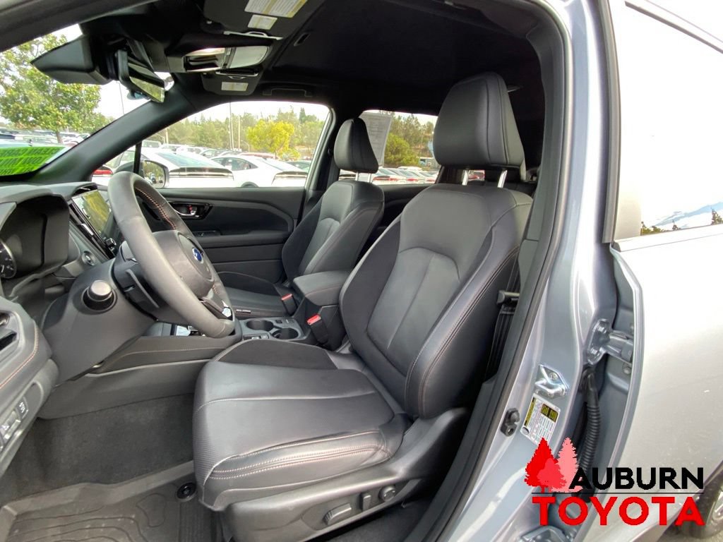 Used 2025 Subaru Forester Touring AWD/4WD image 35