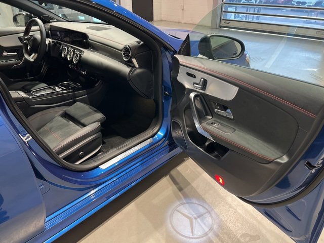 Used 2025 Mercedes-Benz CLA 250 4MATIC image 42