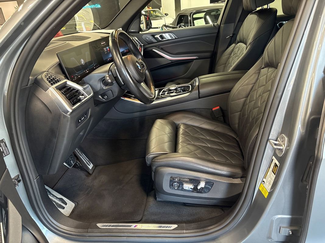 Used 2024 BMW X5 sDrive40i w/ M Sport Package image 30
