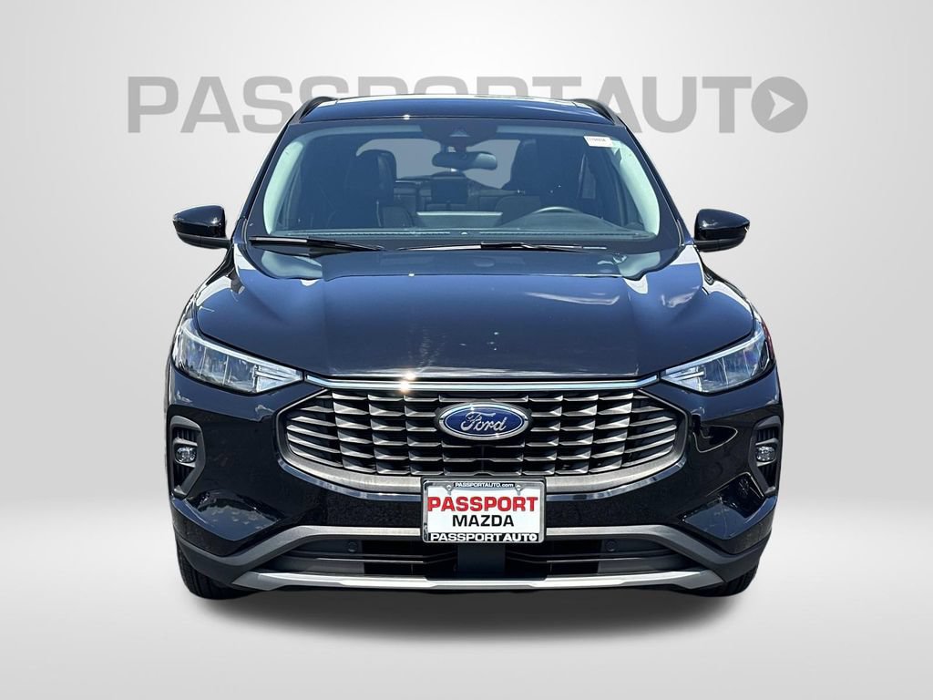 Used 2025 Ford Escape SE FWD image 7