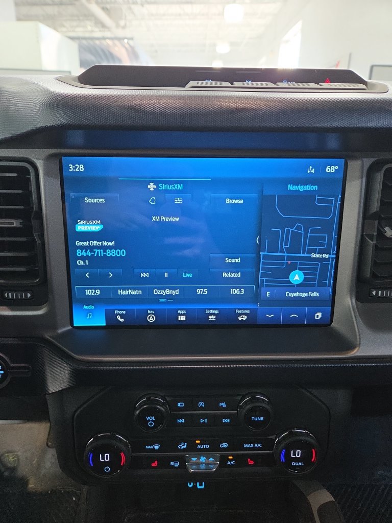 Used 2023 Ford Bronco Outer Banks AWD/4WD image 5