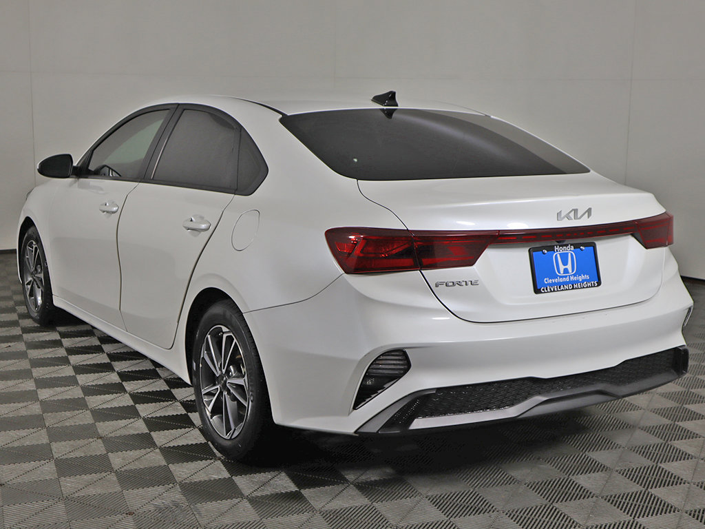 Used 2023 Kia Forte LXS FWD image 6
