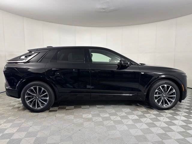 New 2026 Cadillac Lyriq Sport AWD/4WD image 12