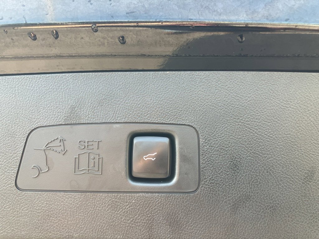 Used 2022 Lincoln Corsair AWD w/ Equipment Group 101A image 36