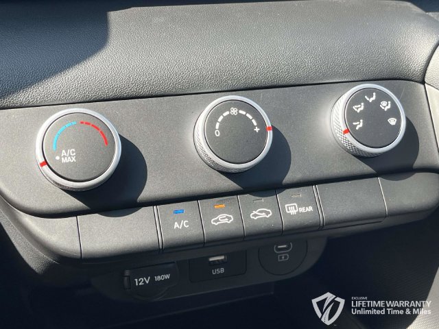 New 2026 Hyundai Elantra SE FWD image 23