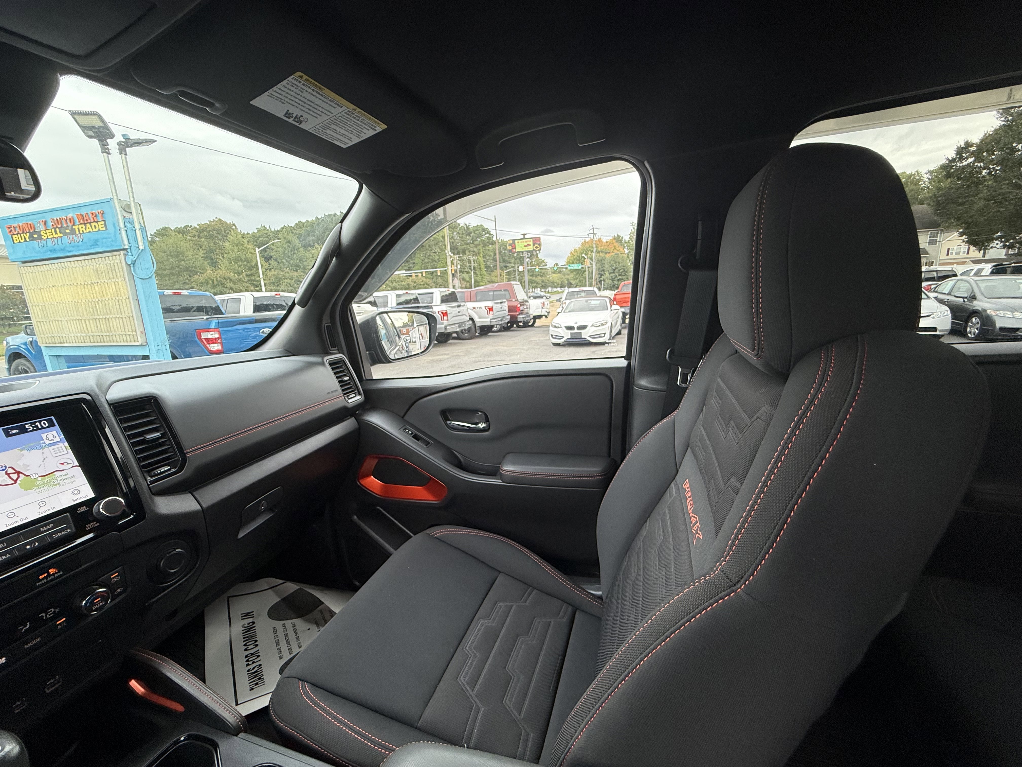 Used 2022 Nissan Frontier PRO-4X w/ Off-Road Protection Package image 27