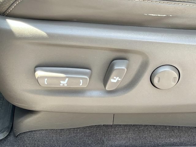 Used 2017 Lexus GX 460 AWD/4WD image 32