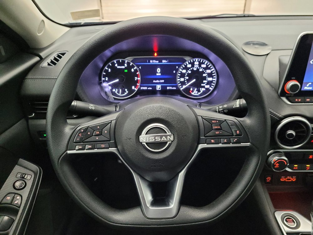 Used 2024 Nissan Sentra SV w/ Lighting Package FWD image 22