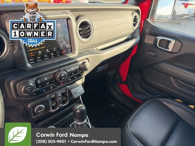 Used 2022 Jeep Wrangler Unlimited Sahara w/ Cold Weather Group image 10