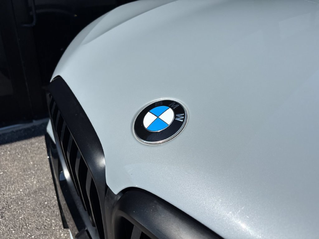 Used 2024 BMW X5 xDrive40i w/ M Sport Package AWD/4WD image 24