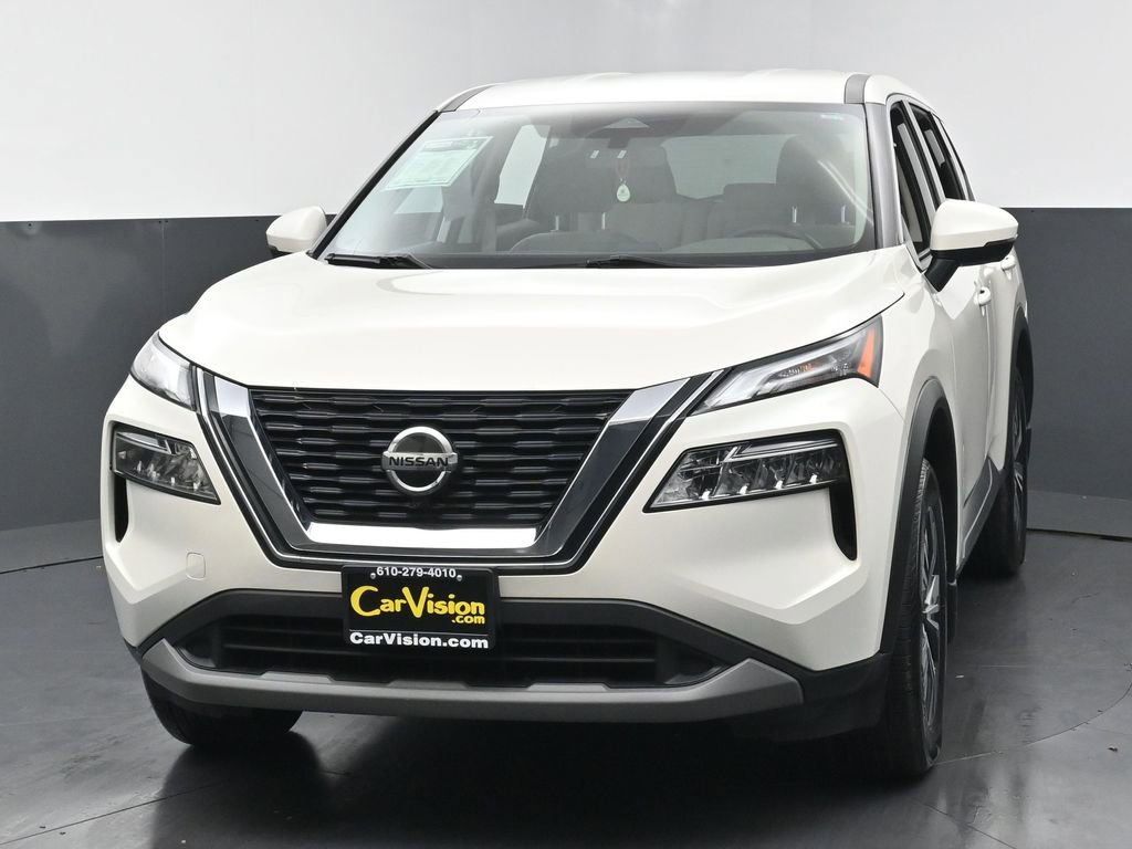 Used 2021 Nissan Rogue SV image 7
