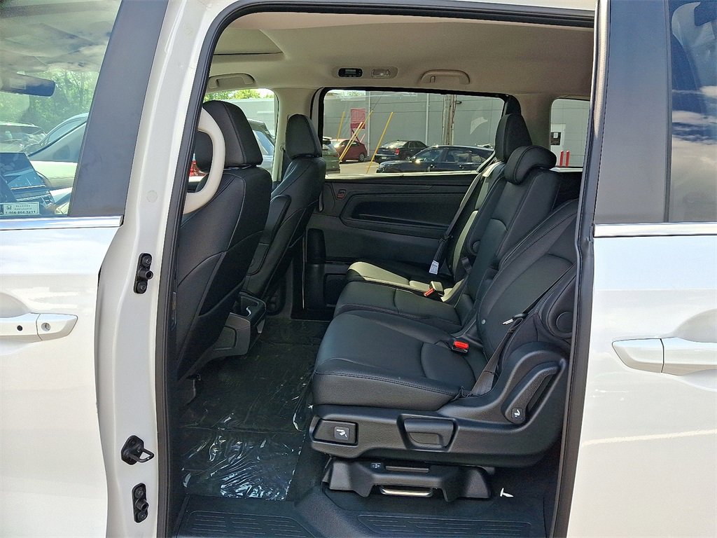 New 2026 Honda Odyssey EX-L image 5