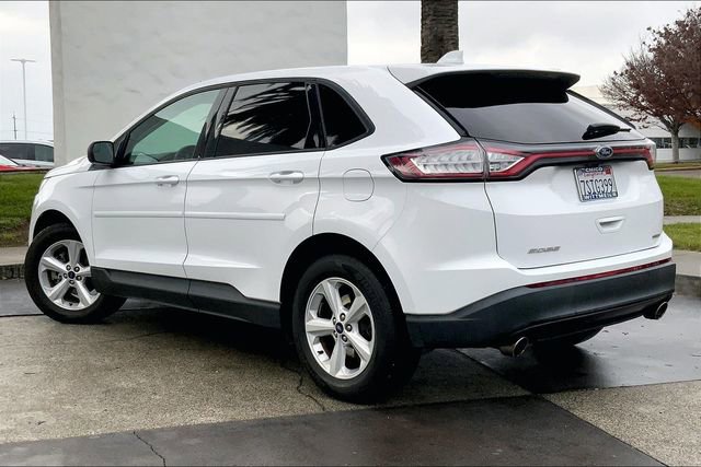 Used 2016 Ford Edge SE image 12