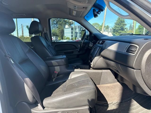 Used 2014 Chevrolet Silverado 2500 LTZ AWD/4WD image 9