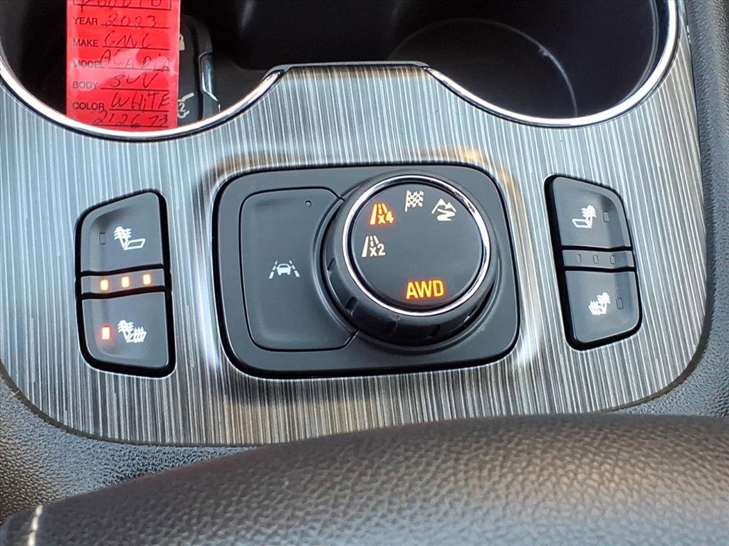 Used 2023 GMC Acadia SLT image 20