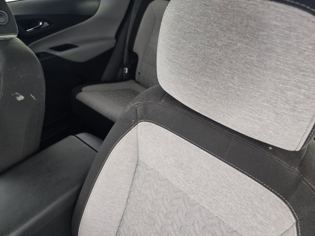 Used 2023 Chevrolet Equinox LS w/ LS Convenience Package FWD image 26