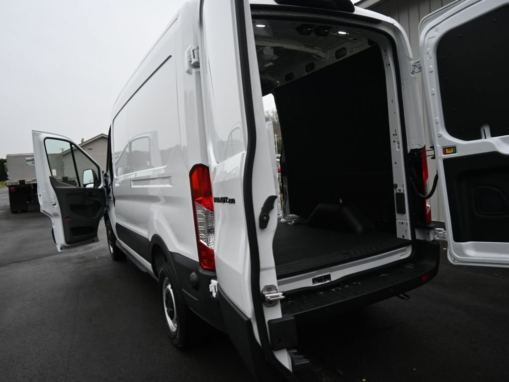 New 2026 Ford Transit 250 148 Medium Roof w/ Load Area Protection Package image 95