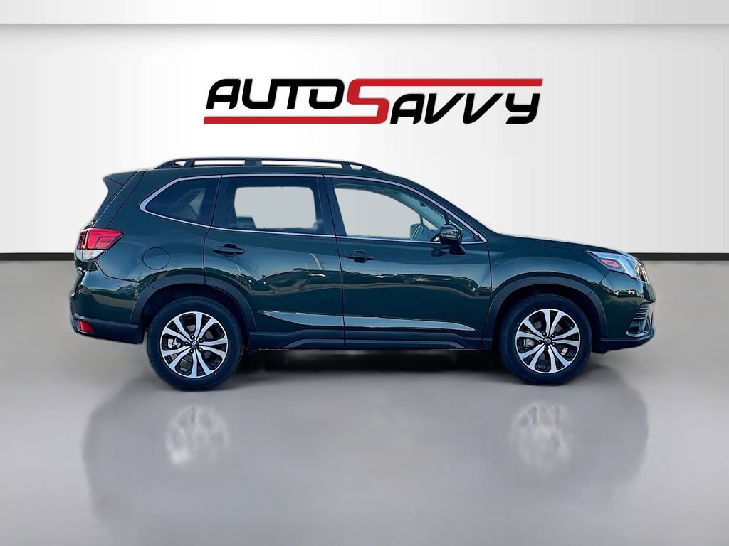 Used 2024 Subaru Forester Limited AWD/4WD image 8