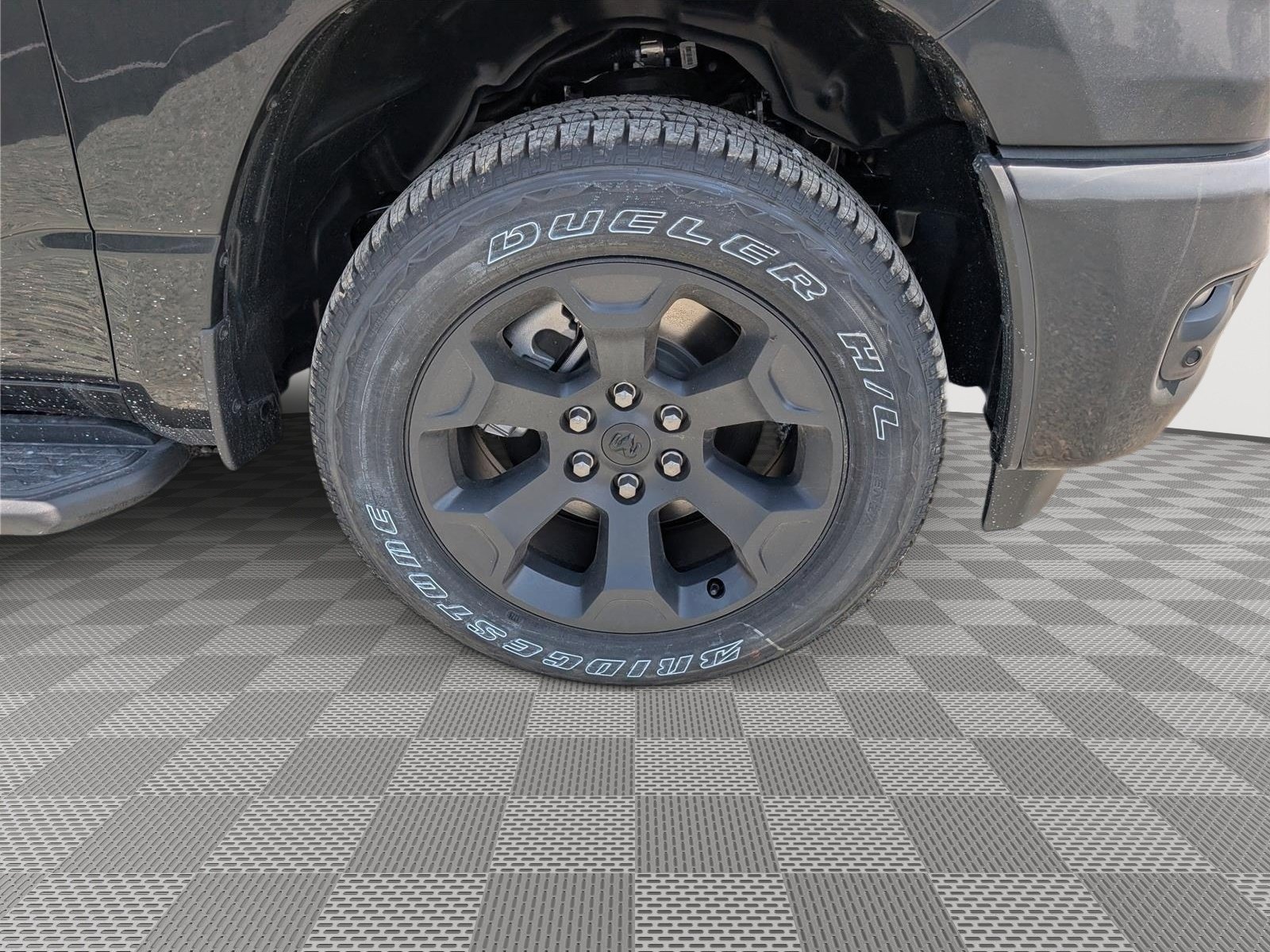 New 2026 RAM 1500 Express AWD/4WD image 5