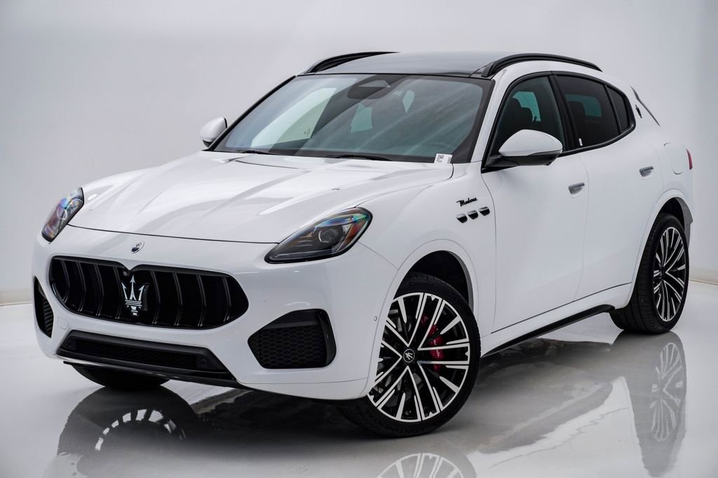 Used 2023 Maserati Grecale Modena image 3