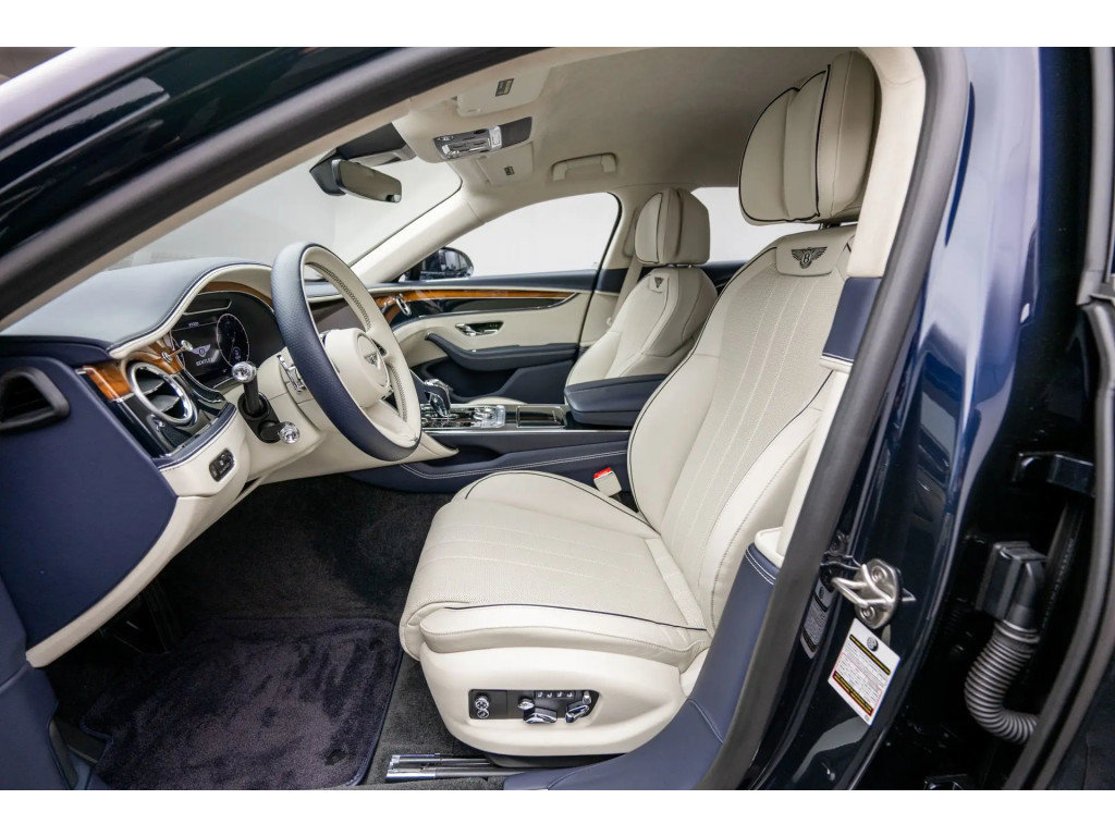 Certified 2023 Bentley Flying Spur V8 AWD/4WD image 14